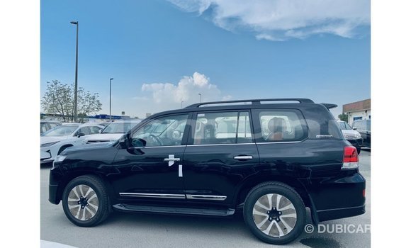 Buy Import Toyota Land Cruiser Black Car in Import - Dubai in Region of Bouenza Buy Import Toyota Land Cruiser Black Car in Import - Dubai in Region of Bouenza