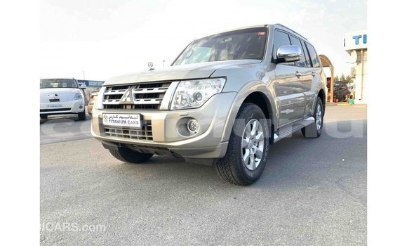 Buy Import Mitsubishi Pajero Other Car in Import - Dubai in Region of Bouenza Buy Import Mitsubishi Pajero Other Car in Import - Dubai in Region of Bouenza