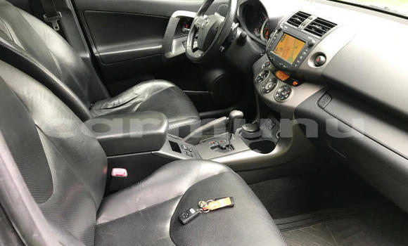 Buy Used Toyota RAV4 Beige Car in Brazzaville in Municipality of Brazzaville Buy Used Toyota RAV4 Beige Car in Brazzaville in Municipality of Brazzaville