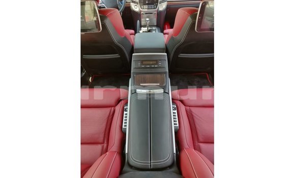 Buy Import Toyota Land Cruiser Red Car in Import - Dubai in Region of Bouenza Buy Import Toyota Land Cruiser Red Car in Import - Dubai in Region of Bouenza