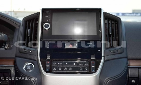 Buy Import Toyota Land Cruiser Other Car in Import - Dubai in Region of Bouenza Buy Import Toyota Land Cruiser Other Car in Import - Dubai in Region of Bouenza