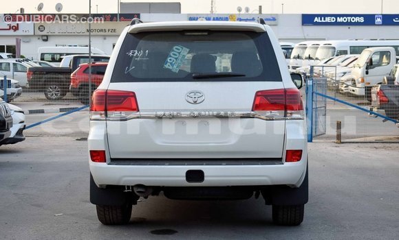 Buy Import Toyota Land Cruiser Other Car in Import - Dubai in Region of Bouenza Buy Import Toyota Land Cruiser Other Car in Import - Dubai in Region of Bouenza