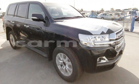 Buy Import Toyota Land Cruiser Black Car in Import - Dubai in Region of Bouenza Buy Import Toyota Land Cruiser Black Car in Import - Dubai in Region of Bouenza