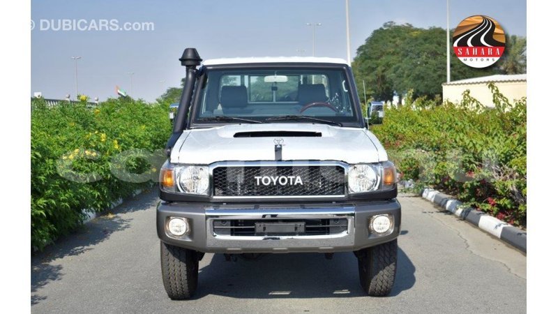 Big with watermark toyota land cruiser r%c3%a9gion de la bouenza import dubai 2225