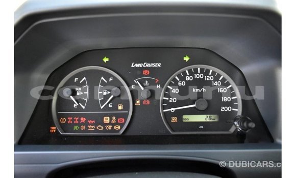 Buy Import Toyota Land Cruiser Other Car in Import - Dubai in Region of Bouenza Buy Import Toyota Land Cruiser Other Car in Import - Dubai in Region of Bouenza