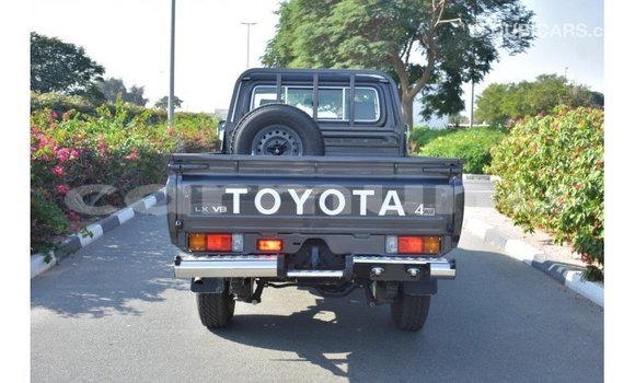 Buy Import Toyota Land Cruiser Other Car in Import - Dubai in Region of Bouenza Buy Import Toyota Land Cruiser Other Car in Import - Dubai in Region of Bouenza