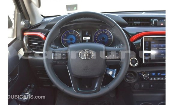 Buy Import Toyota Hilux Black Car in Import - Dubai in Region of Bouenza Buy Import Toyota Hilux Black Car in Import - Dubai in Region of Bouenza