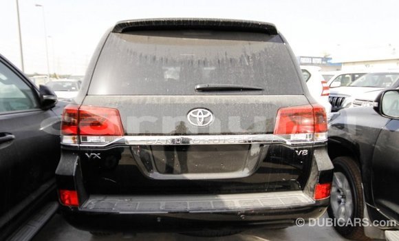 Buy Import Toyota Land Cruiser Black Car in Import - Dubai in Region of Bouenza Buy Import Toyota Land Cruiser Black Car in Import - Dubai in Region of Bouenza