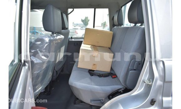 Buy Import Toyota Land Cruiser Other Car in Import - Dubai in Region of Bouenza Buy Import Toyota Land Cruiser Other Car in Import - Dubai in Region of Bouenza