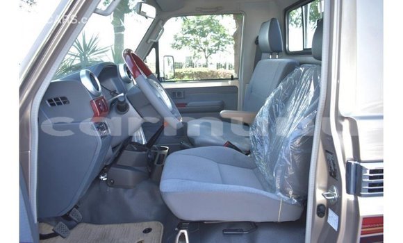 Buy Import Toyota Land Cruiser Other Car in Import - Dubai in Region of Bouenza Buy Import Toyota Land Cruiser Other Car in Import - Dubai in Region of Bouenza