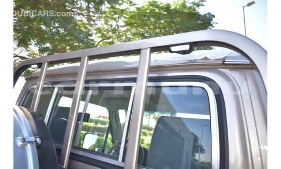 Buy Import Toyota Land Cruiser Other Car in Import - Dubai in Region of Bouenza Buy Import Toyota Land Cruiser Other Car in Import - Dubai in Region of Bouenza