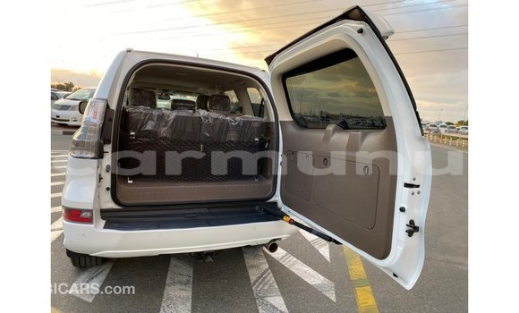 Buy Import Lexus GX White Car in Import - Dubai in Region of Bouenza Buy Import Lexus GX White Car in Import - Dubai in Region of Bouenza