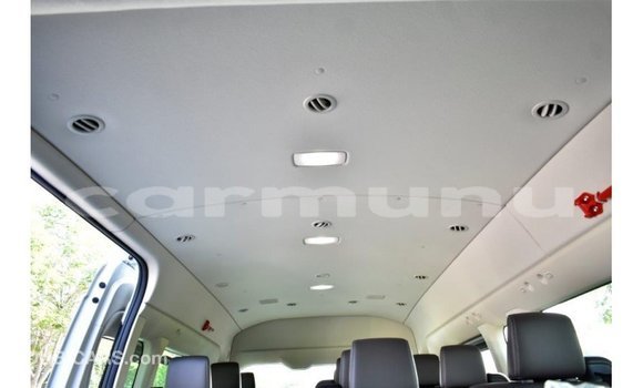 Buy Import Toyota Hiace White Car in Import - Dubai in Region of Bouenza Buy Import Toyota Hiace White Car in Import - Dubai in Region of Bouenza