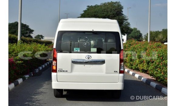 Buy Import Toyota Hiace White Car in Import - Dubai in Region of Bouenza Buy Import Toyota Hiace White Car in Import - Dubai in Region of Bouenza