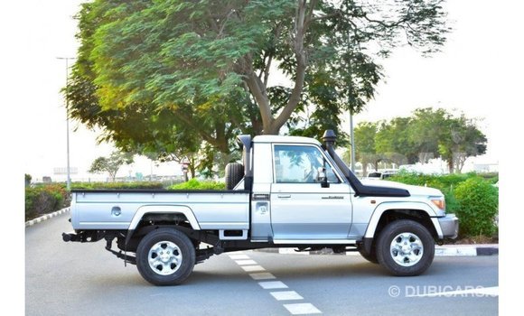 Buy Import Toyota Land Cruiser Other Car in Import - Dubai in Region of Bouenza Buy Import Toyota Land Cruiser Other Car in Import - Dubai in Region of Bouenza