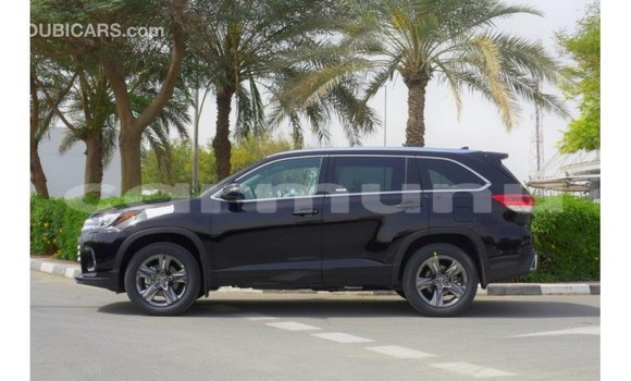 Buy Import Toyota Highlander Black Car in Import - Dubai in Region of Bouenza Buy Import Toyota Highlander Black Car in Import - Dubai in Region of Bouenza
