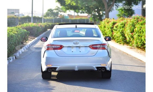 Buy Import Toyota Camry White Car in Import - Dubai in Region of Bouenza Buy Import Toyota Camry White Car in Import - Dubai in Region of Bouenza