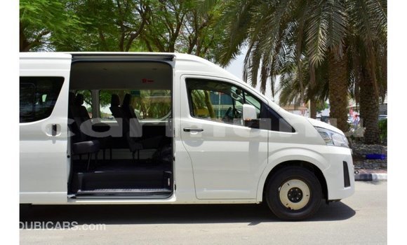 Buy Import Toyota Hiace White Car in Import - Dubai in Region of Bouenza Buy Import Toyota Hiace White Car in Import - Dubai in Region of Bouenza