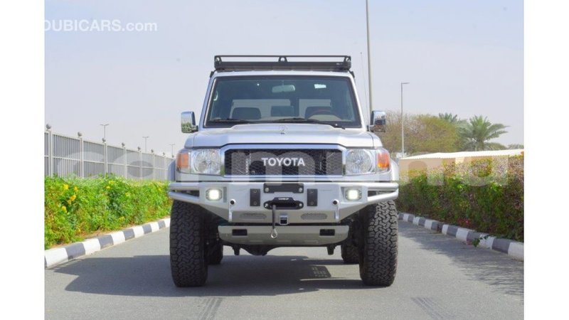 Big with watermark toyota land cruiser r%c3%a9gion de la bouenza import dubai 2243