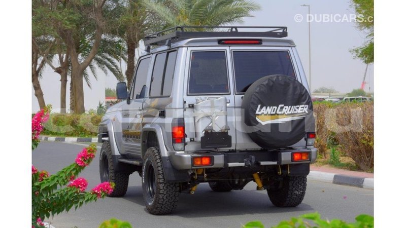 Big with watermark toyota land cruiser r%c3%a9gion de la bouenza import dubai 2243