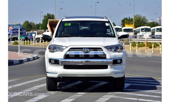 Buy Import Toyota HiAce White Truck in Import - Dubai in Region of Bouenza Buy Import Toyota HiAce White Truck in Import - Dubai in Region of Bouenza
