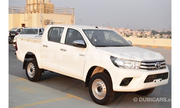 Buy Import Toyota Hilux White Car in Import - Dubai in Region of Bouenza Buy Import Toyota Hilux White Car in Import - Dubai in Region of Bouenza