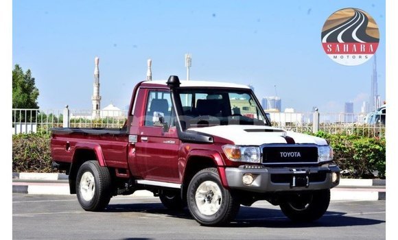 Buy Import Toyota Land Cruiser Red Car in Import - Dubai in Region of Bouenza Buy Import Toyota Land Cruiser Red Car in Import - Dubai in Region of Bouenza