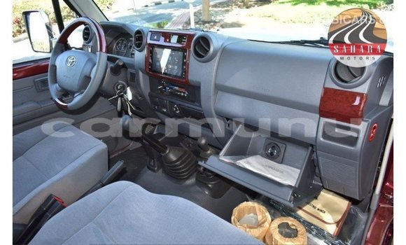 Buy Import Toyota Land Cruiser Red Car in Import - Dubai in Region of Bouenza Buy Import Toyota Land Cruiser Red Car in Import - Dubai in Region of Bouenza