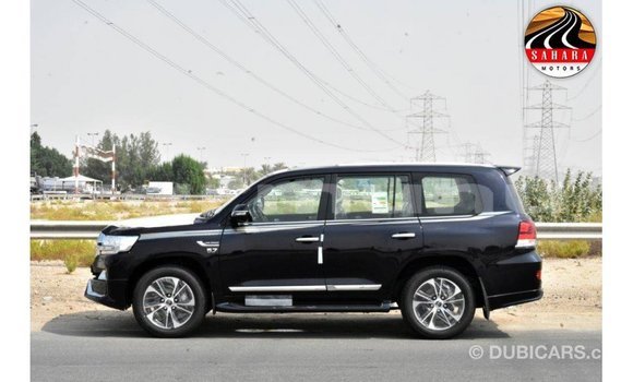 Buy Import Toyota Land Cruiser Black Car in Import - Dubai in Region of Bouenza Buy Import Toyota Land Cruiser Black Car in Import - Dubai in Region of Bouenza