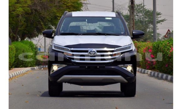 Buy Import Toyota Rush Black Car in Import - Dubai in Region of Bouenza Buy Import Toyota Rush Black Car in Import - Dubai in Region of Bouenza