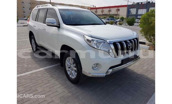 Buy Import Toyota Prado White Car in Import - Dubai in Region of Bouenza Buy Import Toyota Prado White Car in Import - Dubai in Region of Bouenza