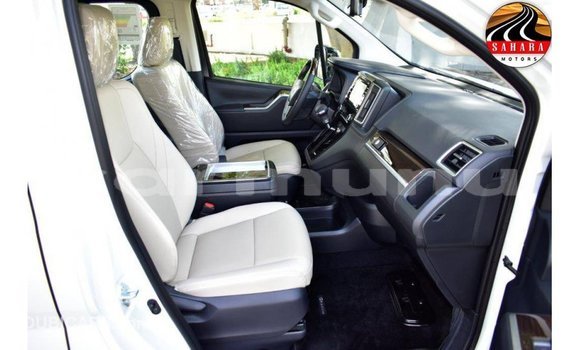 Buy Import Toyota Granvia White Car in Import - Dubai in Region of Bouenza Buy Import Toyota Granvia White Car in Import - Dubai in Region of Bouenza
