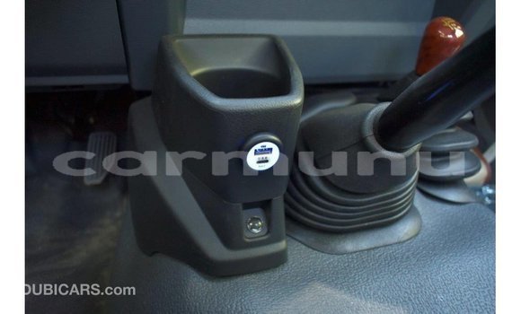 Buy Import Toyota Land Cruiser Other Car in Import - Dubai in Region of Bouenza Buy Import Toyota Land Cruiser Other Car in Import - Dubai in Region of Bouenza