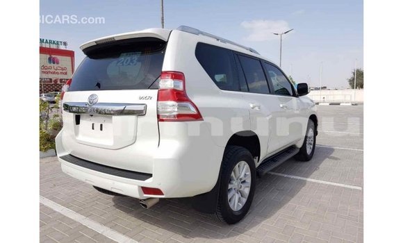 Buy Import Toyota Prado White Car in Import - Dubai in Region of Bouenza Buy Import Toyota Prado White Car in Import - Dubai in Region of Bouenza