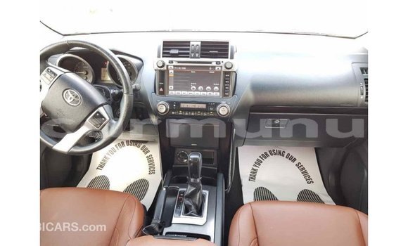 Buy Import Toyota Prado White Car in Import - Dubai in Region of Bouenza Buy Import Toyota Prado White Car in Import - Dubai in Region of Bouenza