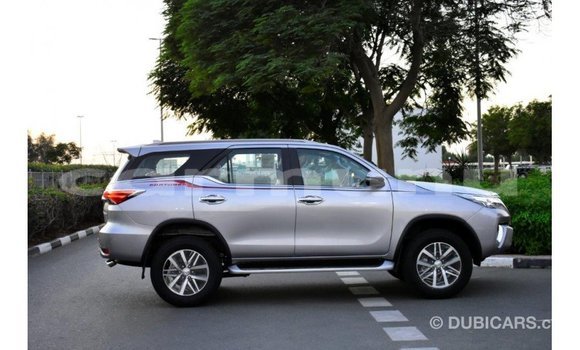 Buy Import Toyota Fortuner Other Car in Import - Dubai in Region of Bouenza Buy Import Toyota Fortuner Other Car in Import - Dubai in Region of Bouenza