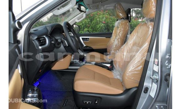 Buy Import Toyota Fortuner Other Car in Import - Dubai in Region of Bouenza Buy Import Toyota Fortuner Other Car in Import - Dubai in Region of Bouenza