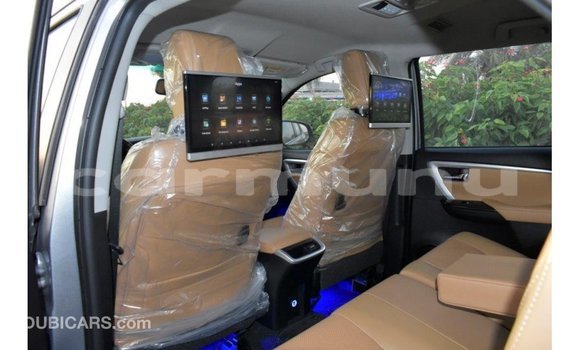 Buy Import Toyota Fortuner Other Car in Import - Dubai in Region of Bouenza Buy Import Toyota Fortuner Other Car in Import - Dubai in Region of Bouenza