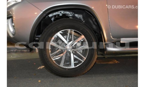 Buy Import Toyota Fortuner Other Car in Import - Dubai in Region of Bouenza Buy Import Toyota Fortuner Other Car in Import - Dubai in Region of Bouenza
