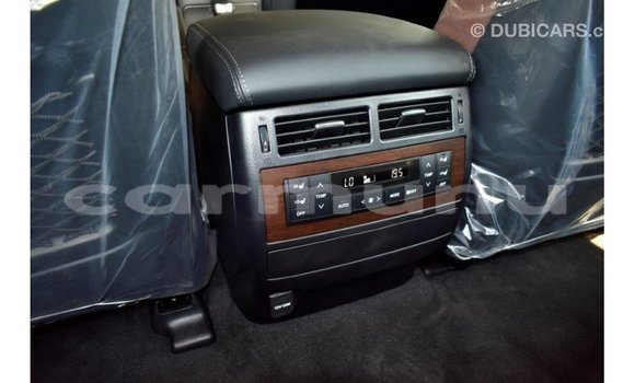 Buy Import Toyota Land Cruiser Other Car in Import - Dubai in Region of Bouenza Buy Import Toyota Land Cruiser Other Car in Import - Dubai in Region of Bouenza