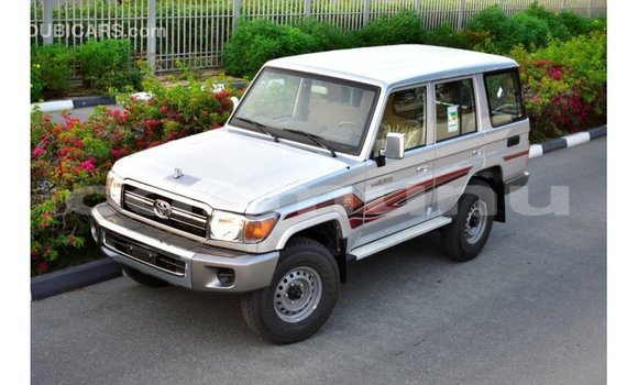 Buy Import Toyota Land Cruiser Other Car in Import - Dubai in Region of Bouenza Buy Import Toyota Land Cruiser Other Car in Import - Dubai in Region of Bouenza