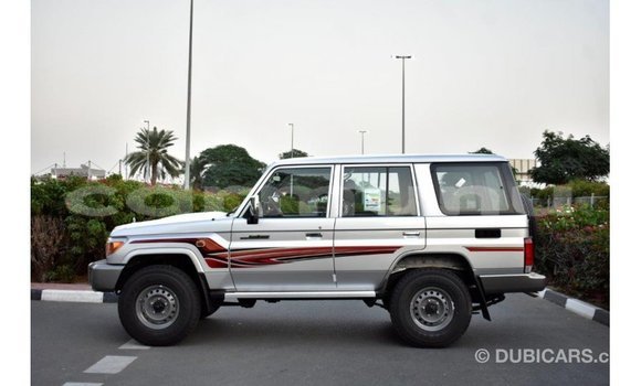 Buy Import Toyota Land Cruiser Other Car in Import - Dubai in Region of Bouenza Buy Import Toyota Land Cruiser Other Car in Import - Dubai in Region of Bouenza