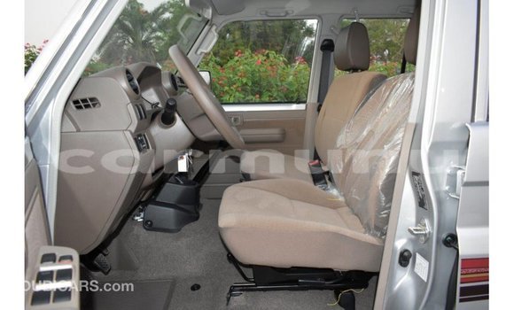 Buy Import Toyota Land Cruiser Other Car in Import - Dubai in Region of Bouenza Buy Import Toyota Land Cruiser Other Car in Import - Dubai in Region of Bouenza