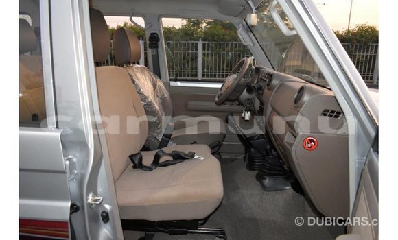 Buy Import Toyota Land Cruiser Other Car in Import - Dubai in Region of Bouenza Buy Import Toyota Land Cruiser Other Car in Import - Dubai in Region of Bouenza