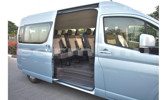 Buy Import Toyota Hiace Blue Car in Import - Dubai in Region of Bouenza Buy Import Toyota Hiace Blue Car in Import - Dubai in Region of Bouenza