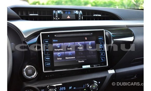 Buy Import Toyota Hilux White Car in Import - Dubai in Region of Bouenza Buy Import Toyota Hilux White Car in Import - Dubai in Region of Bouenza