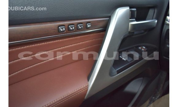 Buy Import Toyota Land Cruiser Black Car in Import - Dubai in Region of Bouenza Buy Import Toyota Land Cruiser Black Car in Import - Dubai in Region of Bouenza