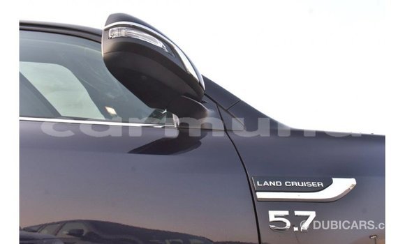 Buy Import Toyota Land Cruiser Black Car in Import - Dubai in Region of Bouenza Buy Import Toyota Land Cruiser Black Car in Import - Dubai in Region of Bouenza