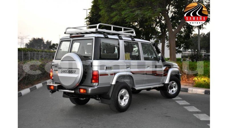 Big with watermark toyota land cruiser r%c3%a9gion de la bouenza import dubai 2269