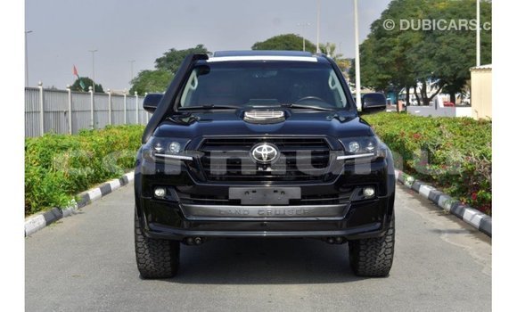 Buy Import Toyota Land Cruiser Black Car in Import - Dubai in Region of Bouenza Buy Import Toyota Land Cruiser Black Car in Import - Dubai in Region of Bouenza